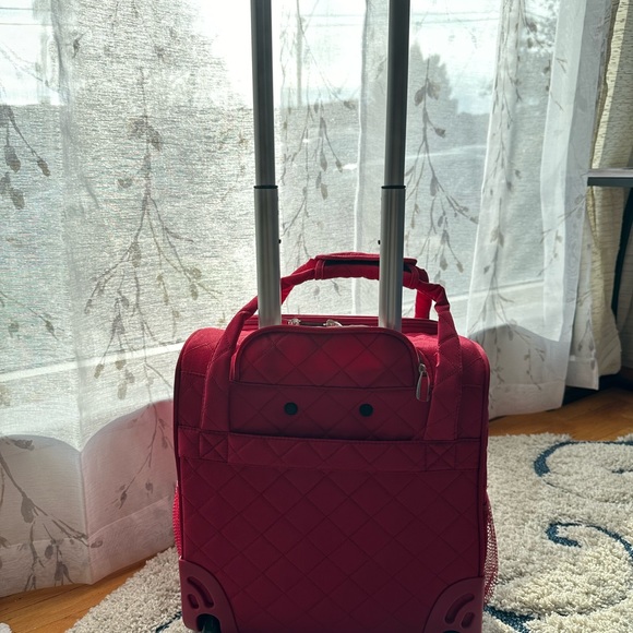 Rockland Melrose collection Upright Wheeled Underseater in Cherry Red - Picture 6 of 8